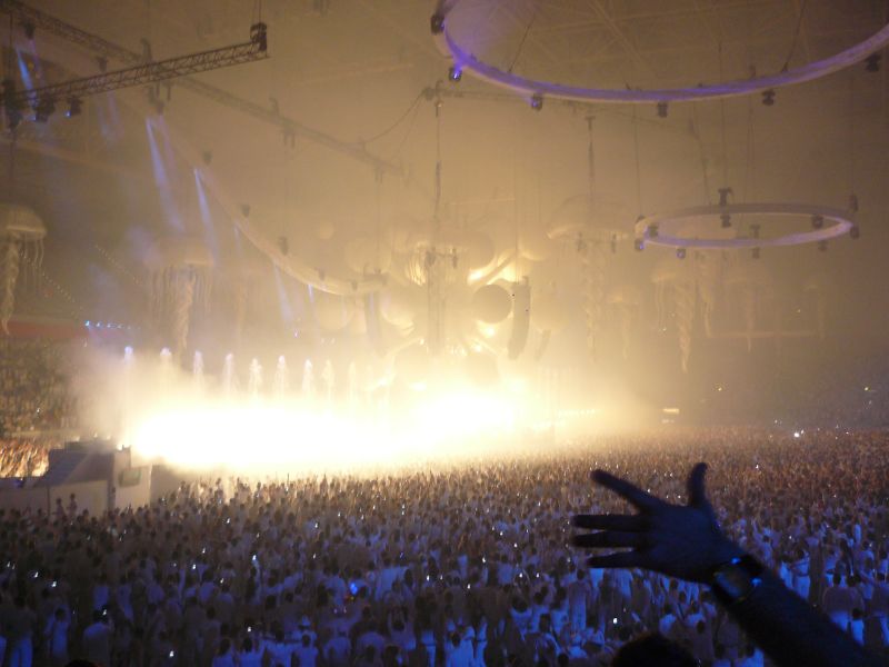 SENSATION - Středa 31. 12. 2008